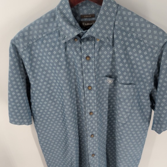 Vintage Ariat Stretch Short Sleeve Subtle Button-Down Shirt Light Blue Size M - Picture 3 of 9